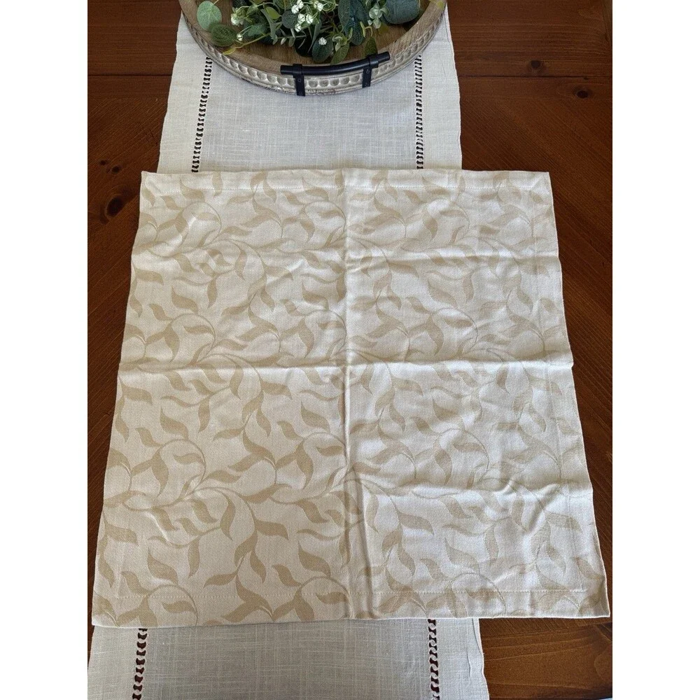 Sur La Table Italian Neutral Floral Napkins - 20 x 20, Set of 4 MSRP $50